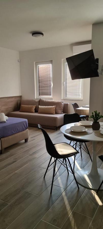 G&G Suites أوهغيد المظهر الخارجي الصورة